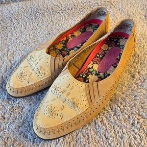 Hush Puppies Leather Floral Embroidered Comfort Step‎ In Casual Loafers Shoes 8D